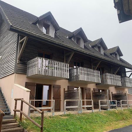 Appartement Dans Residence Bois De La Reine, Besse Et Saint Anastaise Dış mekan fotoğraf